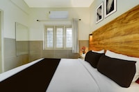 Super Townhouse Green Field Stadium Karyavattom