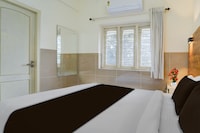 Super Townhouse Green Field Stadium Karyavattom