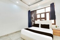 Hotel O Circle Residency