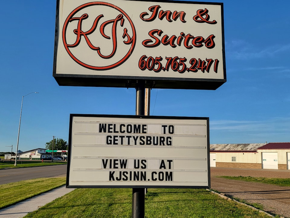 KJ's Inn and Suites By OYO Gettysburg U.S. Hwy 212, Gettysburg, SD, Gettysburg, SD