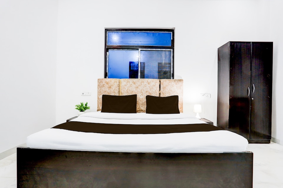 Hotel O bhagyoday house , Jhusi, Prayagraj