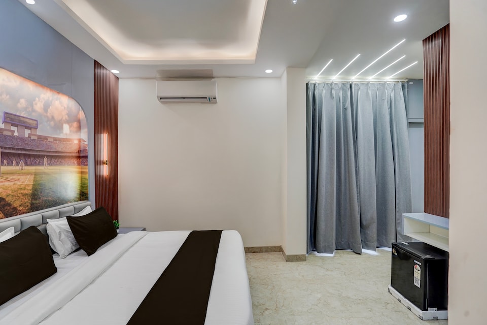 Hotel O Maruti Hotel, Greater Noida, Noida