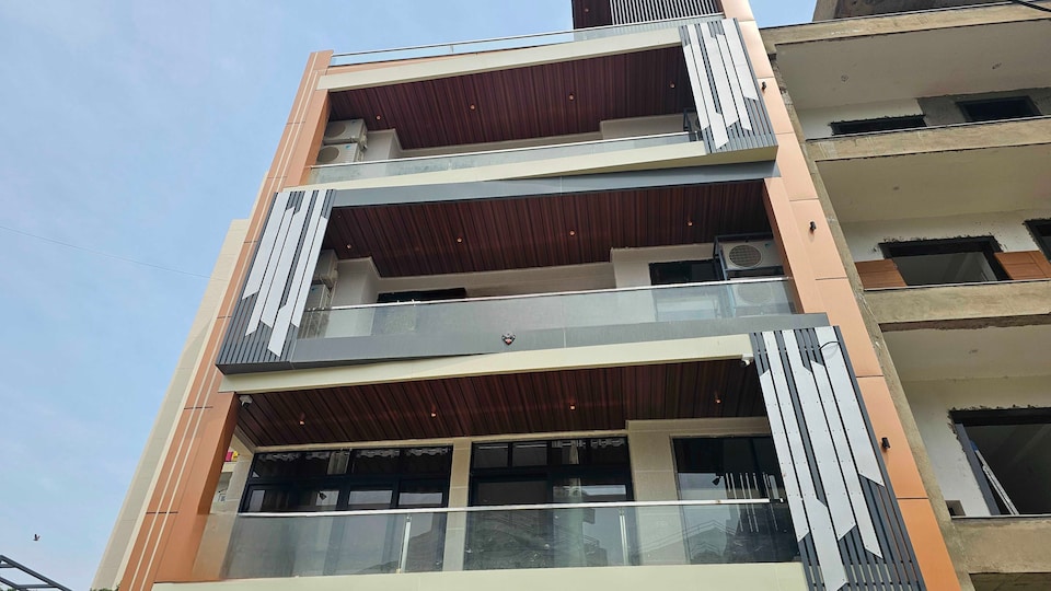 Hotel O Maruti Hotel, Greater Noida, Noida