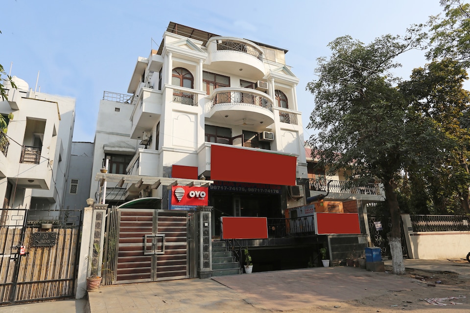Hotel O 2173 Hotel Sebastian White, Cyber City, Gurgaon