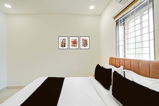 Super Townhouse Oak Suchitra Kompally Road Formerly Sun Moon Hotels