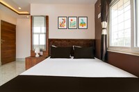 Townhouse Belgharia Railway Station Kolkata Formerly BN Palace