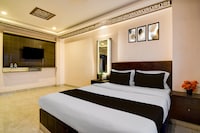 Townhouse Belgharia Railway Station Kolkata Formerly BN Palace