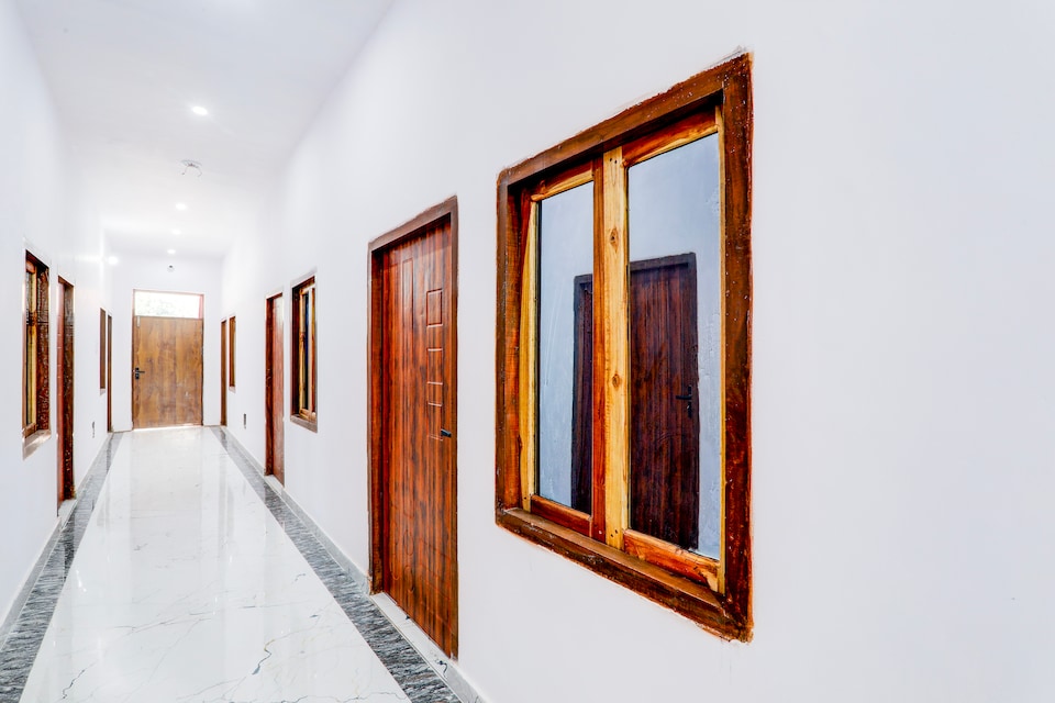 Hotel O Alexa Hotel, Vikas Nagar Lucknow, Lucknow