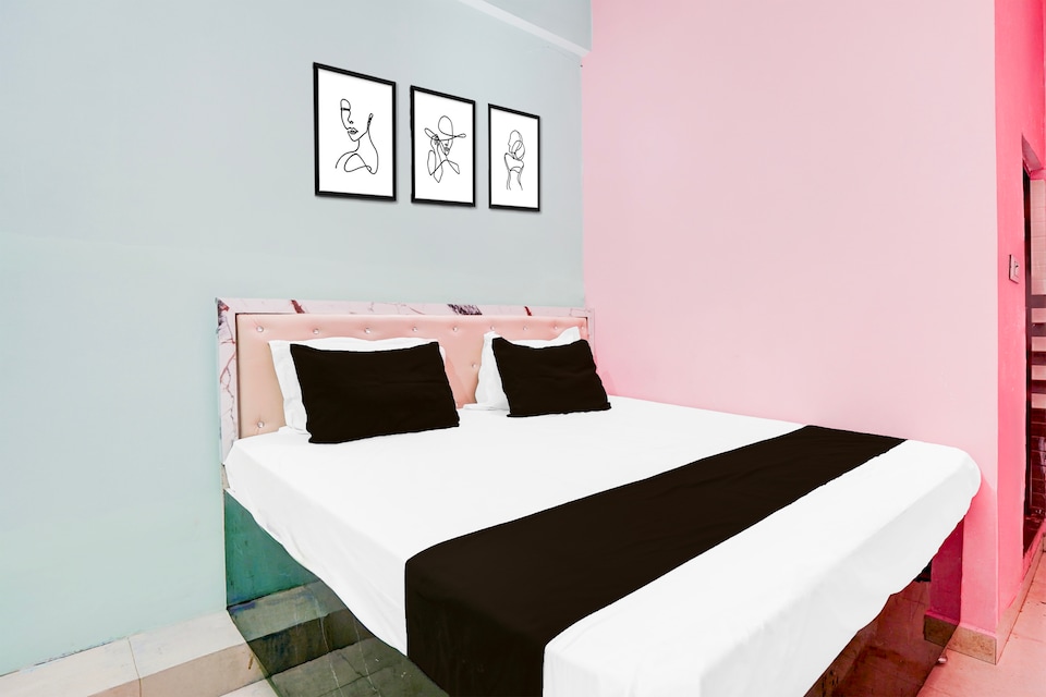 Hotel O Bansuri Restaurant And Hotel, Jhusi, Prayagraj