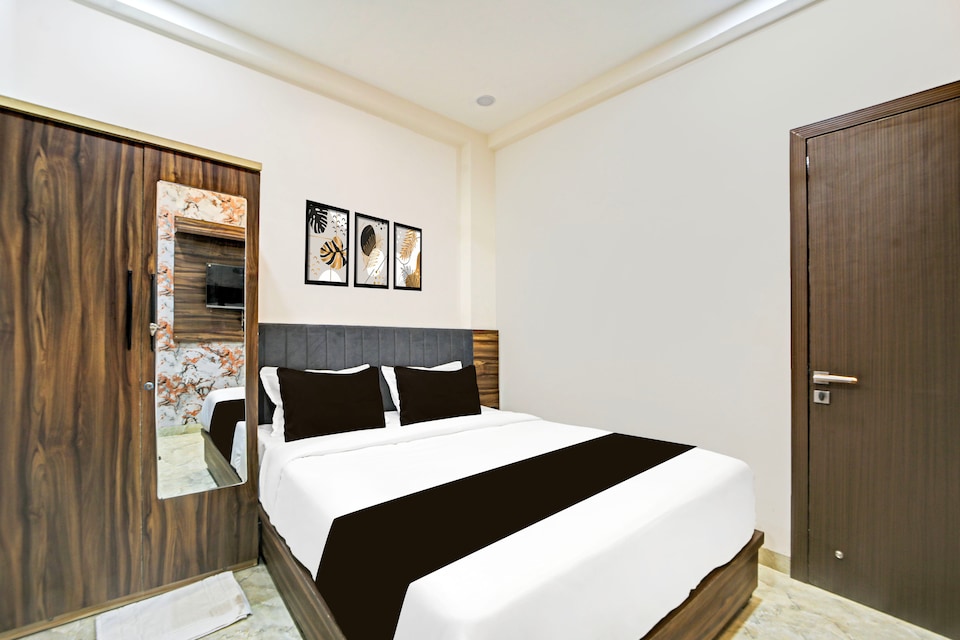 Hotel O The Wings, Bhawarkua Indore, Indore