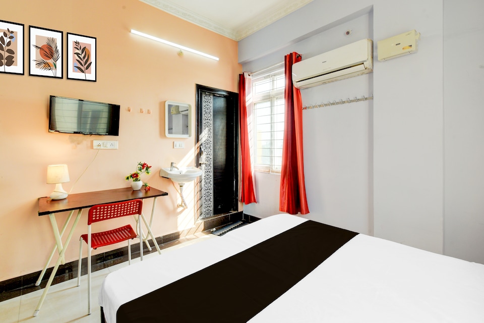 Hotel O Whitefields Road Hyderabad Formerly Sunidh, Gachibowli, Hyderabad