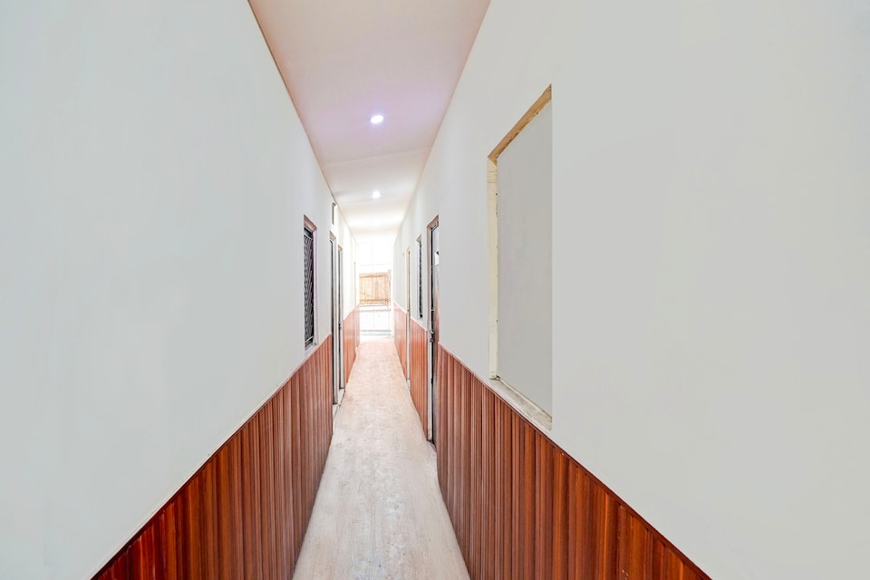 Hotel O The Glory, Indirapuram Ghaziabad, Ghaziabad