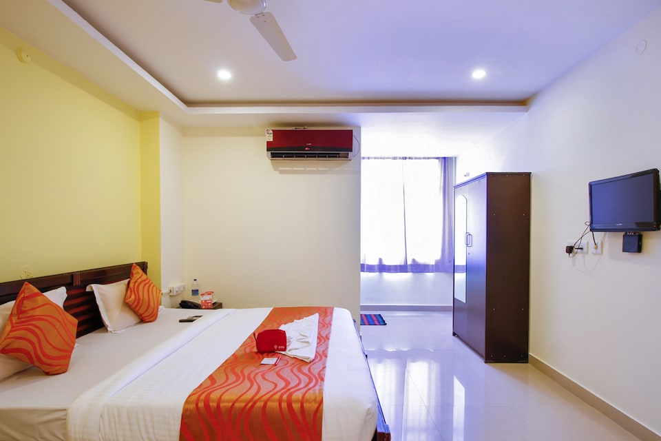 OYO 2179 LB Nagar, LB Nagar-Uppal, Hyderabad