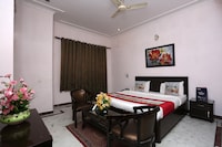 OYO Hotel Staayy Inn Near Appu Ghar