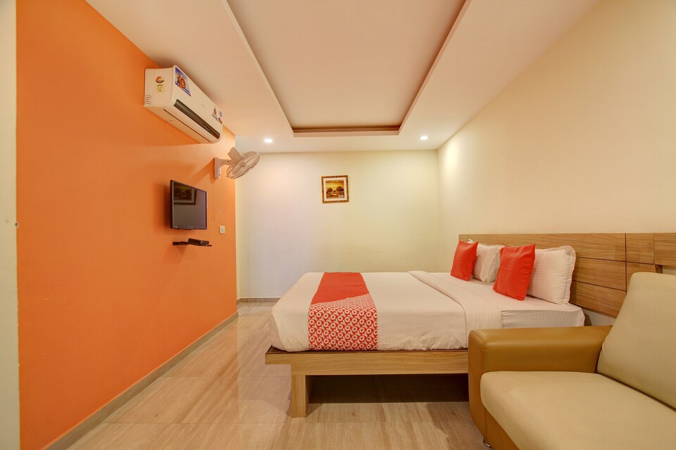 OYO 2183 Hotel F City, Vidyanagar, Bommasandara Bangalore-II, Bangalore