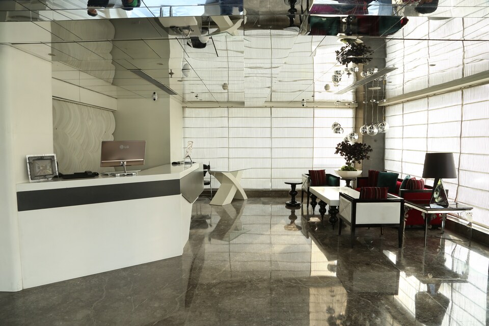 OYO 2185 Hotel Altius, Industrial Area Chandigarh, Chandigarh