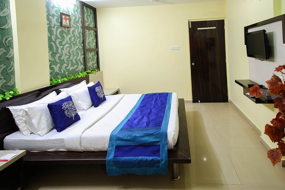 OYO 2186 Ratnadeep Hotel, SP Ring Road Sarkhej, Ahmedabad
