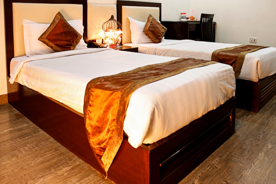 OYO Rooms 085 Hauz Khas District Park, AIIMS Delhi, Delhi