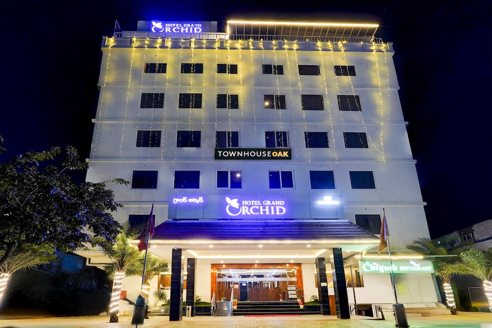 Townhouse OAK Hotel Grand Orchid , Transit Tirupati, Tirupati