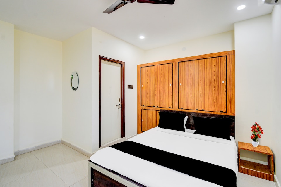 Hotel O SNIST University Hyderabad Formerly Hari Hara Enterprise, Uppal - Ghatkesar, Hyderabad