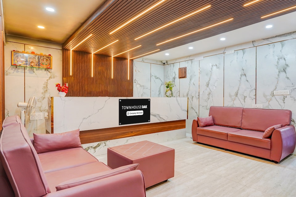 Super Townhouse Oak DLF Newtown Formerly South Square , Bannergatta Road Bangalore, Bangalore