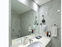 Emirates Grand Hotel