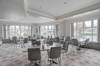 Sunday London Staines-upon-Thames Heathrow T5