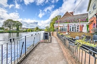 Sunday London Staines-upon-Thames Heathrow T5