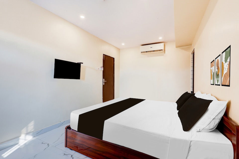 Super Townhouse Pendurthi Visakhapatnam, Nad Visakhapatnam, Visakhapatnam