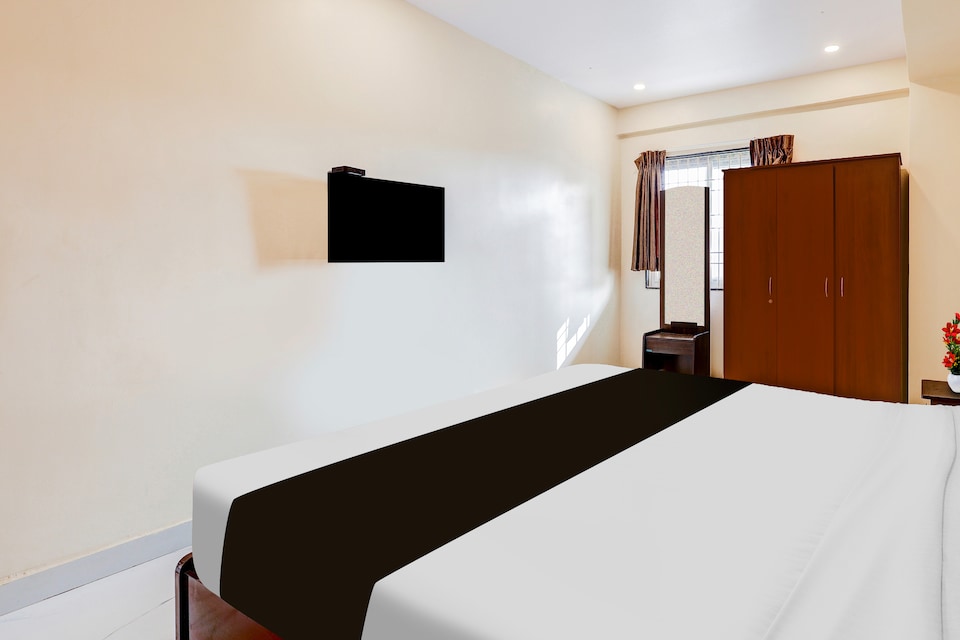 Super Townhouse Pendurthi Visakhapatnam, Nad Visakhapatnam, Visakhapatnam