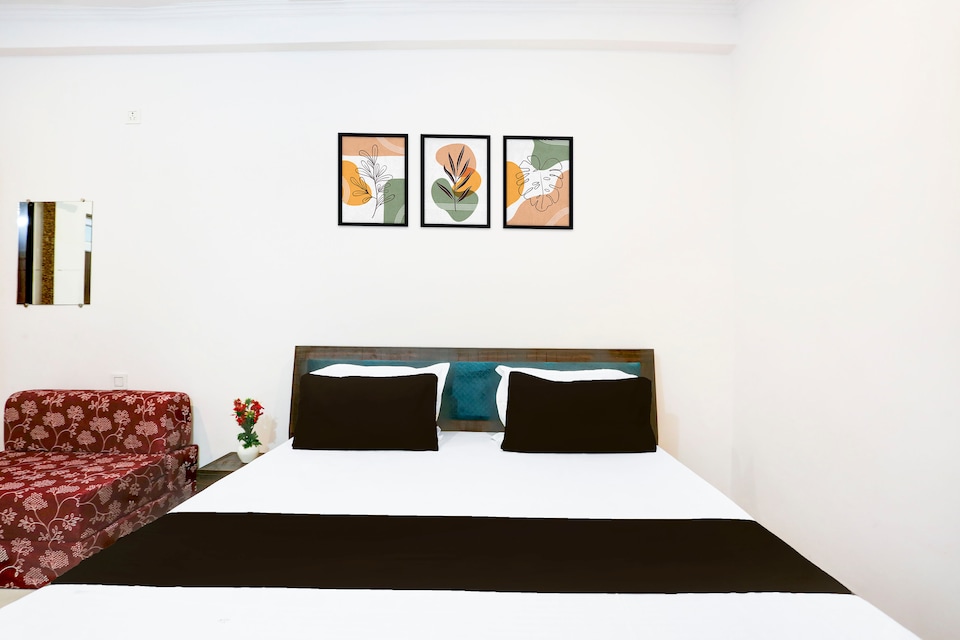 HOTEL O NANDI PALACE, Khatu Shyamji, Khatu-Shyamji