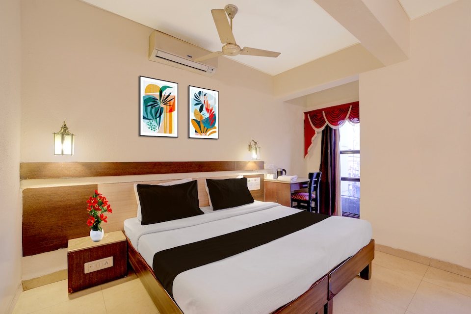 Super Townhouse Gandhi Medical College Bhopal Formerly Hotel Shagun, Hamidia Road Bhopal, Bhopal