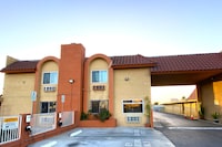 Robinhood Motel Anaheim West