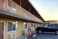 Robinhood Motel Anaheim West