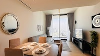 OYO HOME 1455 Premium 1 Bed Apartment In Binghatti Venus