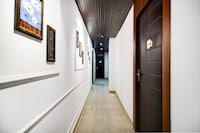 Super Collection O Chinar Park Near Airport