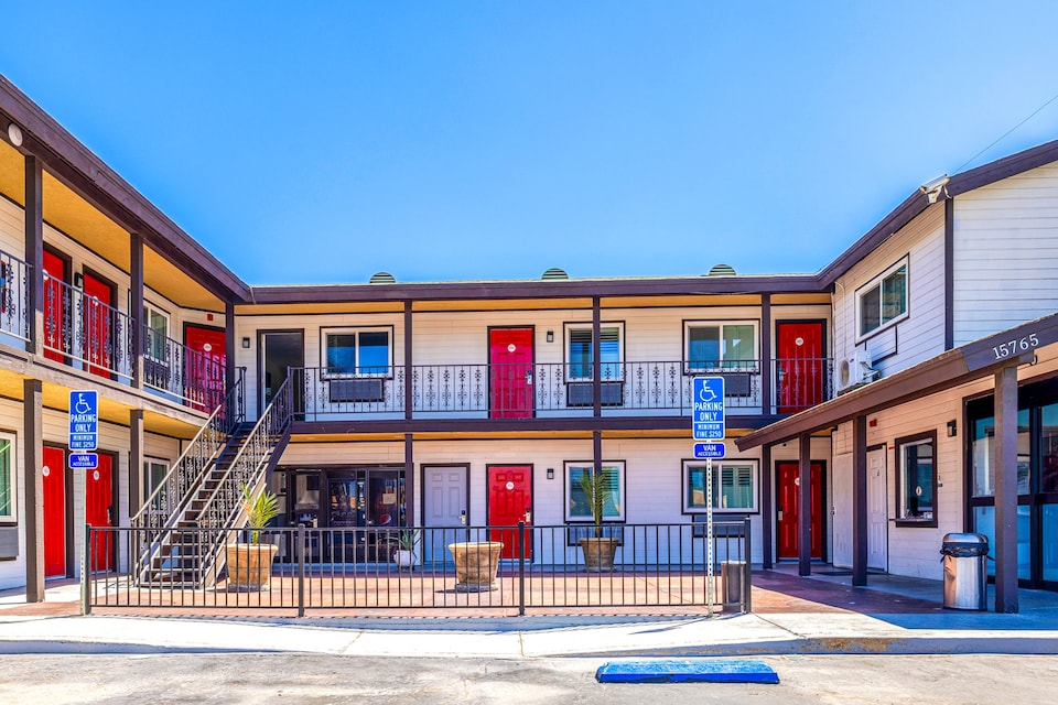 Hotel Avenida Victorville I 15, Victorville CA, Victorville CA