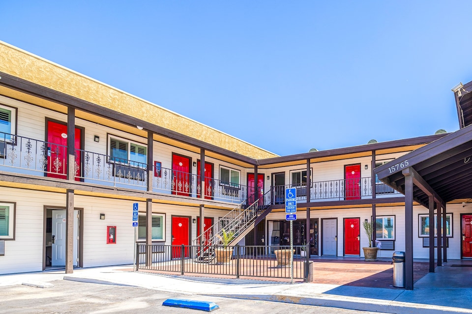 Hotel Avenida Victorville I 15, Victorville CA, Victorville CA