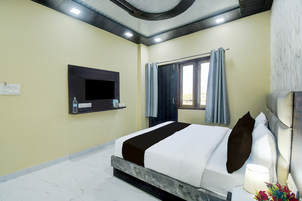Hotel O Kishan Palace , Amer, Jaipur