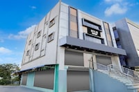 Super Hotel O Airport Road Near Leela Mahal