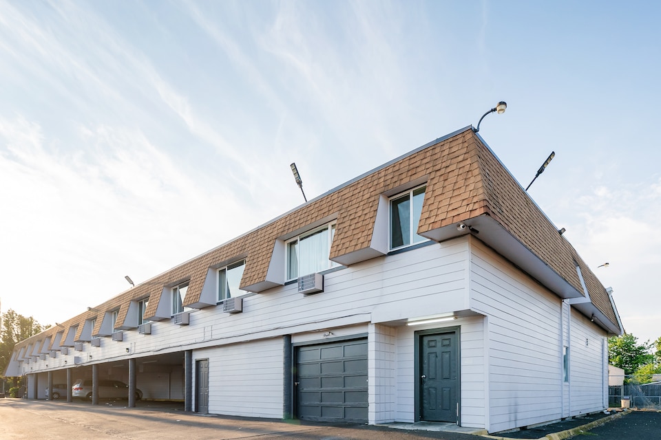 Best Value Inn by OYO Portland OR South East, C97015, Portland OR