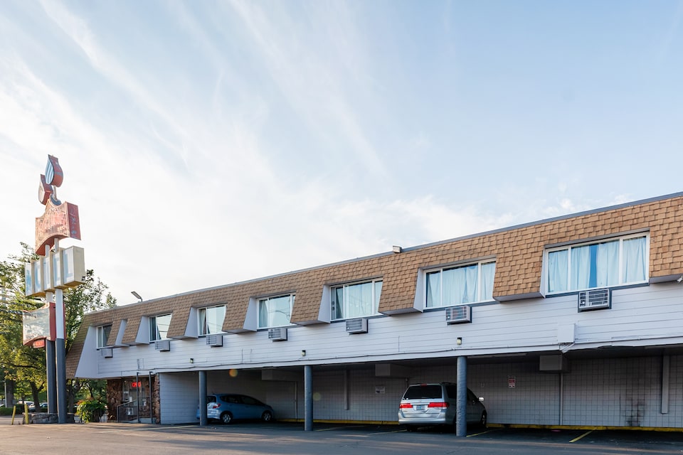 Best Value Inn by OYO Portland OR South East, C97015, Portland OR