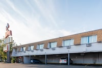 Best Value Inn by OYO Portland OR South East