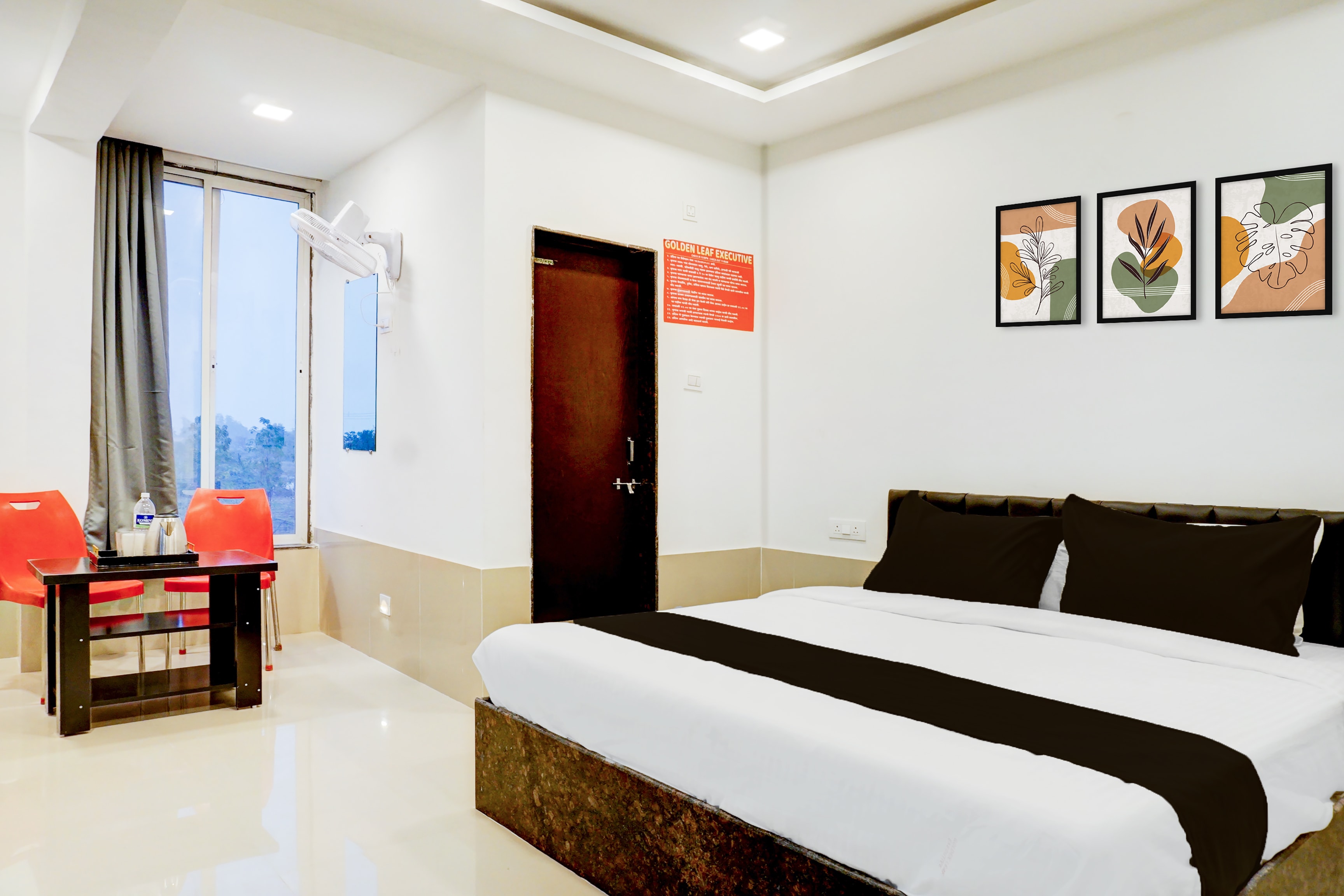 お狐様ジャケット 幻店/HOTELO Hotel O Golden Guest house 𝗕𝗢𝗢𝗞 Delhi Hotel