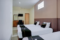 Hotel O Kuta Alam Near Masjid Oman Al-Makmur Formerly Daka Hotel