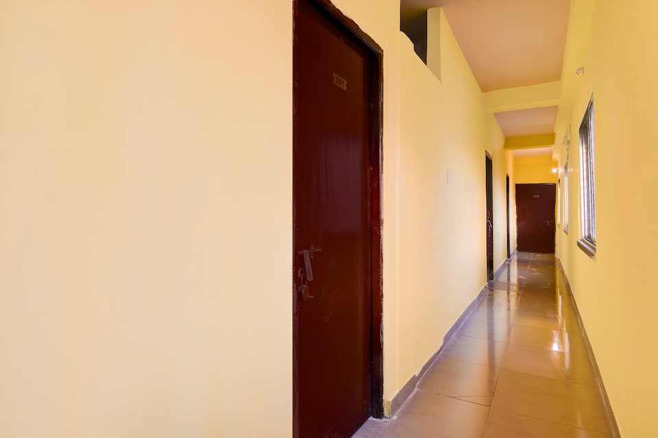 HOTEL O THE INFINITY, Ruby Hospital Kolkata, Kolkata