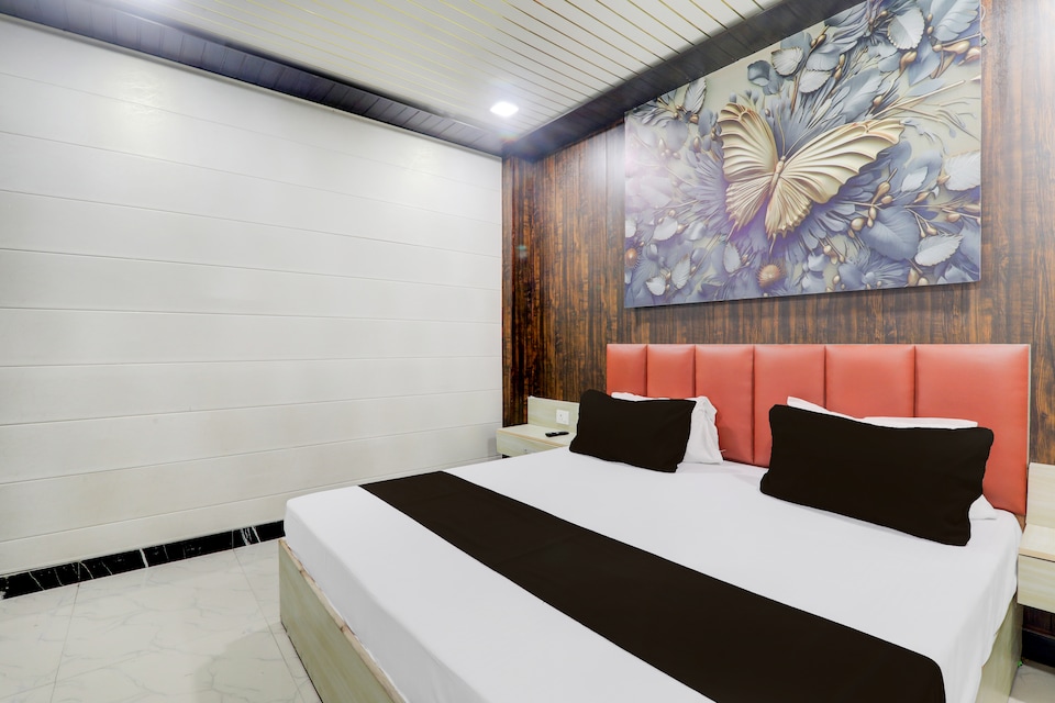 Hotel O Relax Stay Inn, Vikas Nagar Lucknow, Lucknow