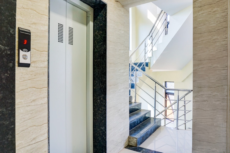 Hotel O 36 Spoon, Pune Camp, Pune