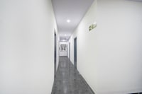 Super Townhouse Oak L B Nagar Metro Station
