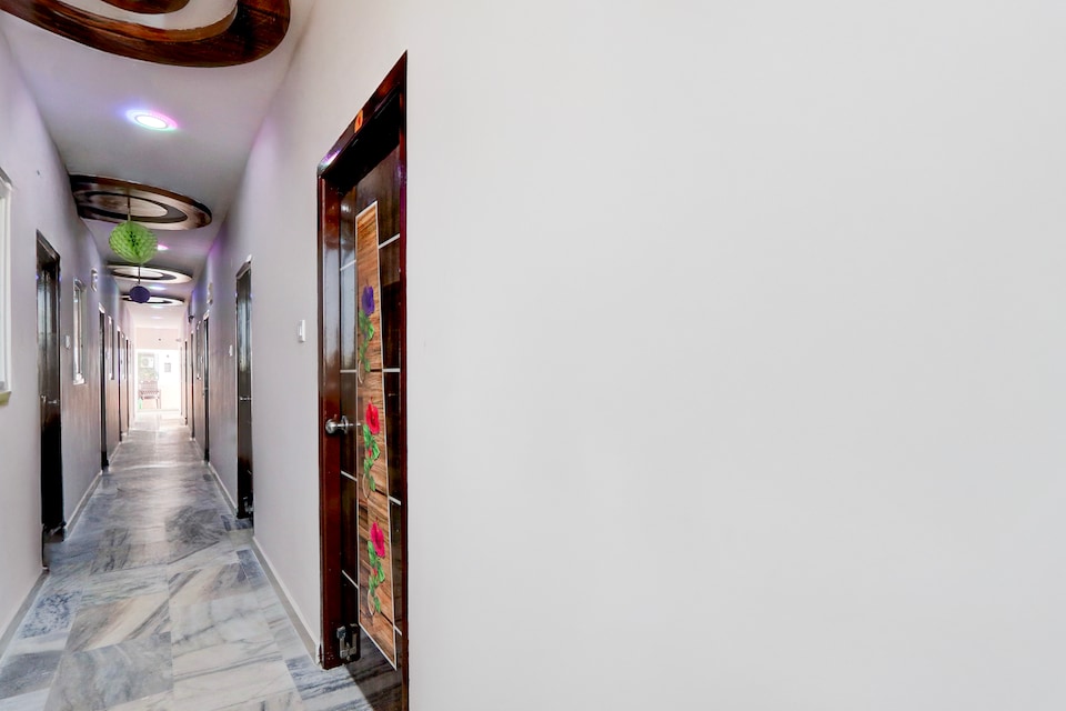 Hotel O Lavish Stay Inn, LB Nagar-Uppal, Hyderabad